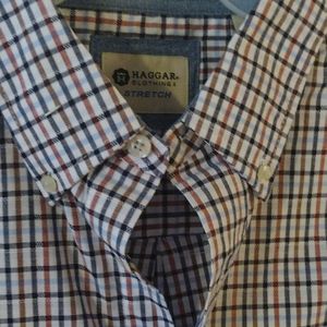 Hagger clothing stretch button down shirt size medium NWT